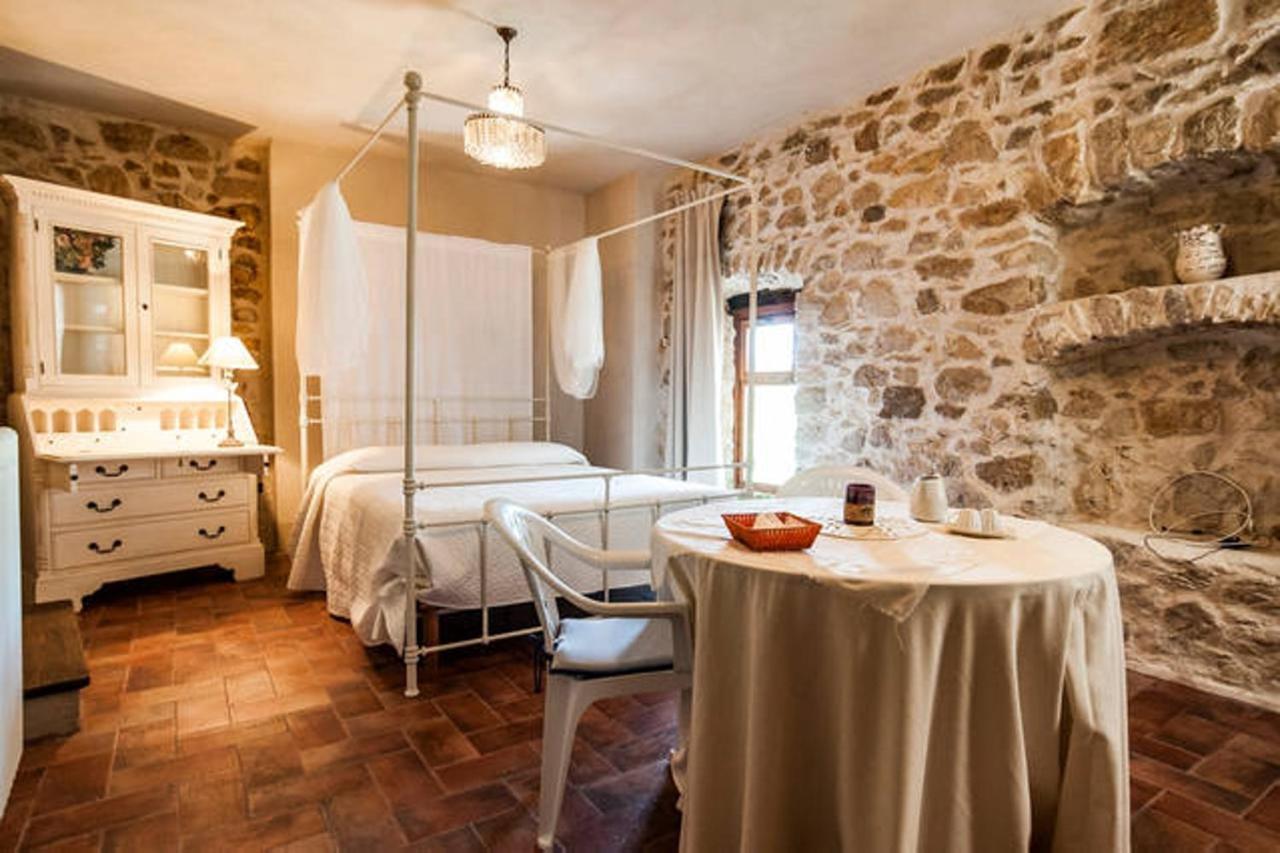 B&B Milleunapietra Romantic Guest House Ausonia Dış mekan fotoğraf