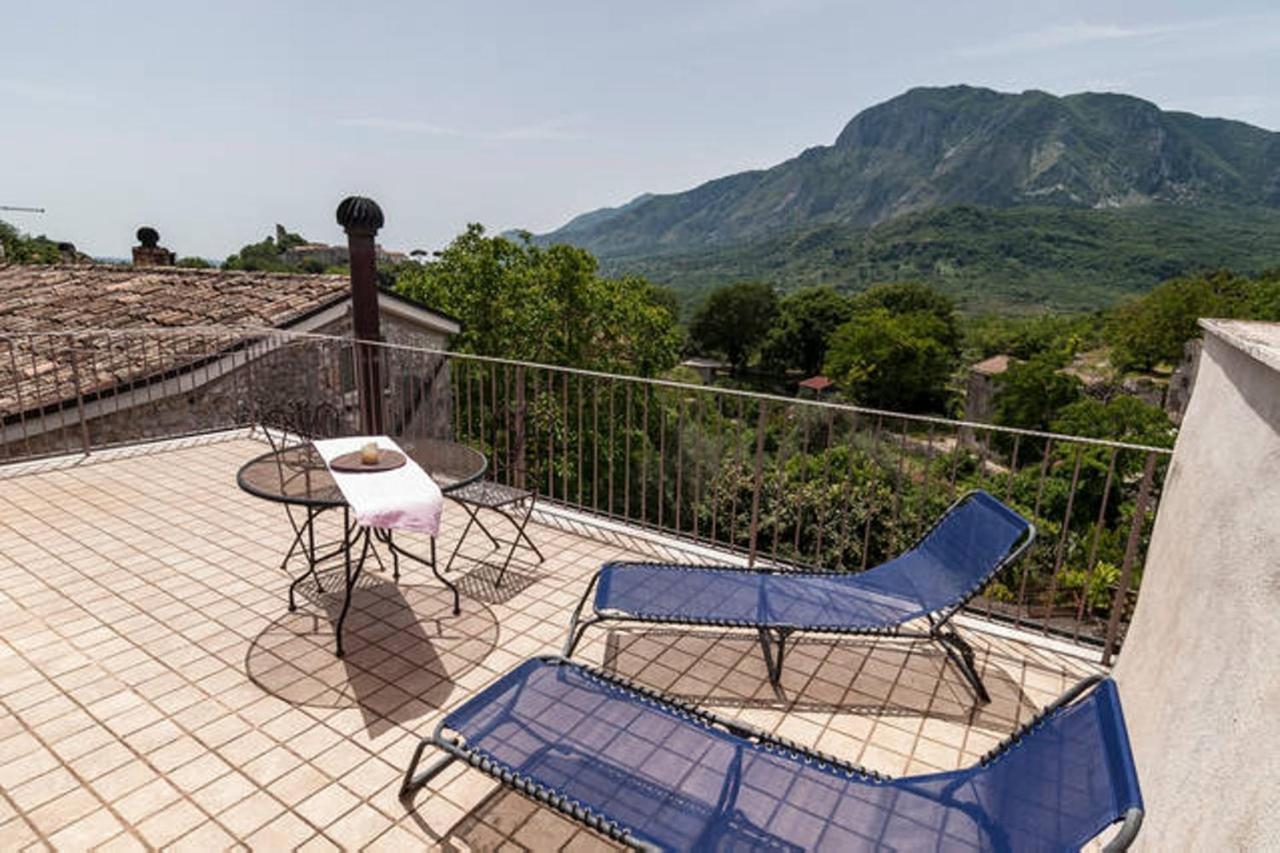 B&B Milleunapietra Romantic Guest House Ausonia Dış mekan fotoğraf
