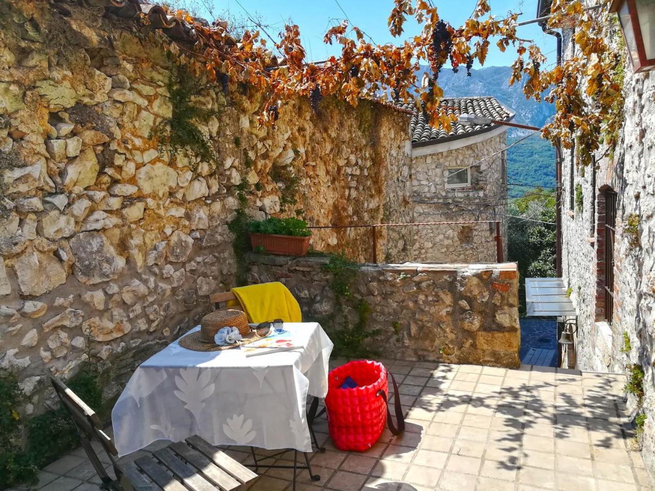 B&B Milleunapietra Romantic Guest House Ausonia Dış mekan fotoğraf